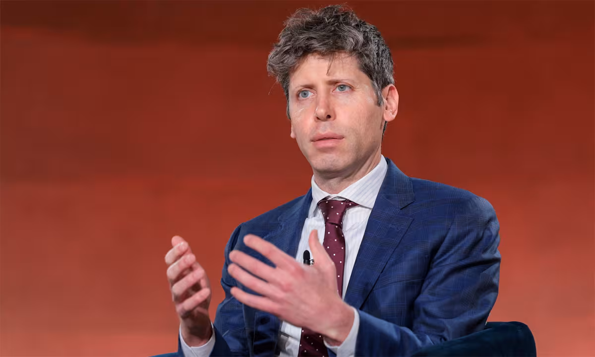 Sam Altman hối tiếc vì không báo cảnh sát về kẻ xả súng dùng ChatGPT