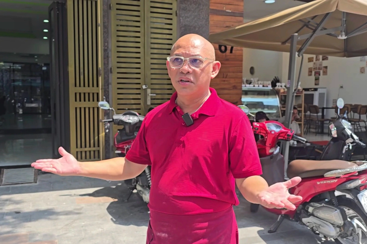 Ông Đỗ Văn Bửu Điền, hay còn gọi là “Color man” (Ảnh: DT)